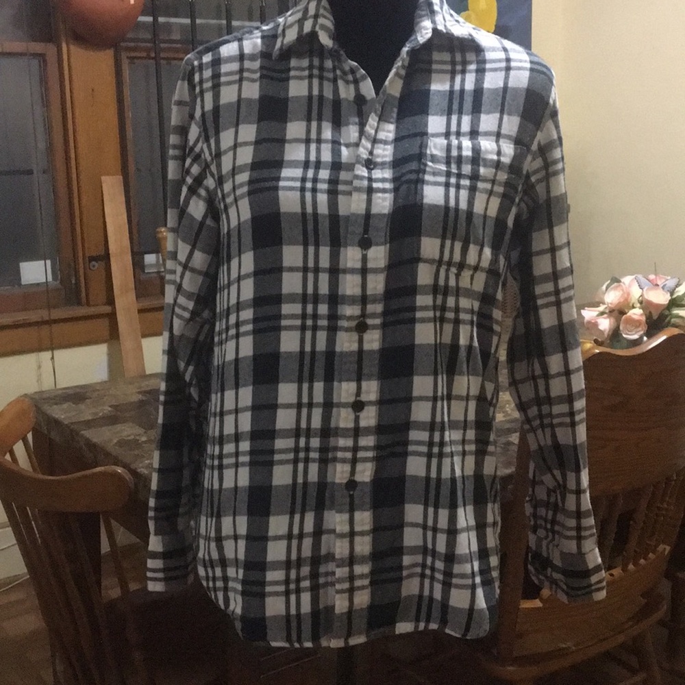 Authentic FLANNEL Shirt Women Ssz 100% Pure Cotton worn a couple of times